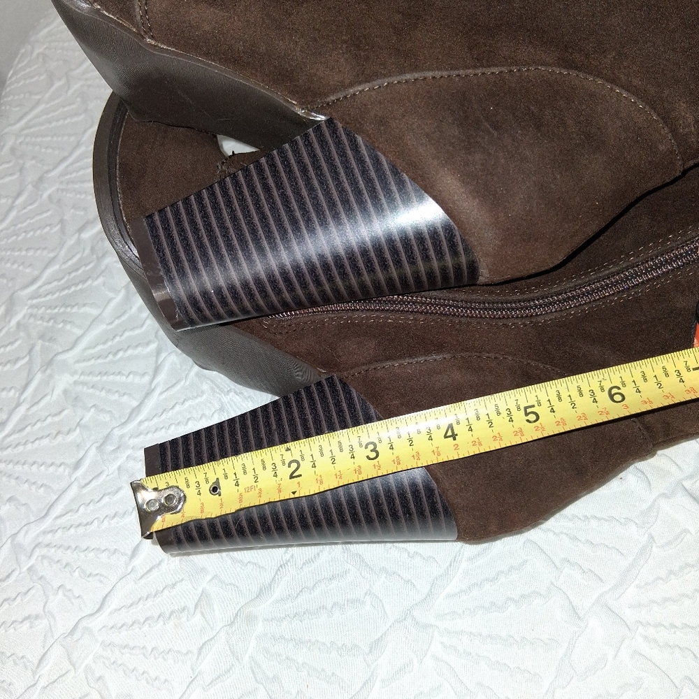 Shoe Dazzle Dark Brown Lace-Up Heeled Boots Size 9 - Picture 14 of 16